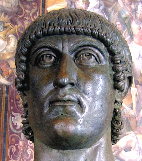 Cabeza de bronce del emperador Constantino I (Musei Capitolini)