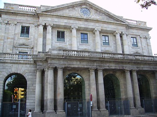 Edificio de la Llotja de Mar en Barcelona
